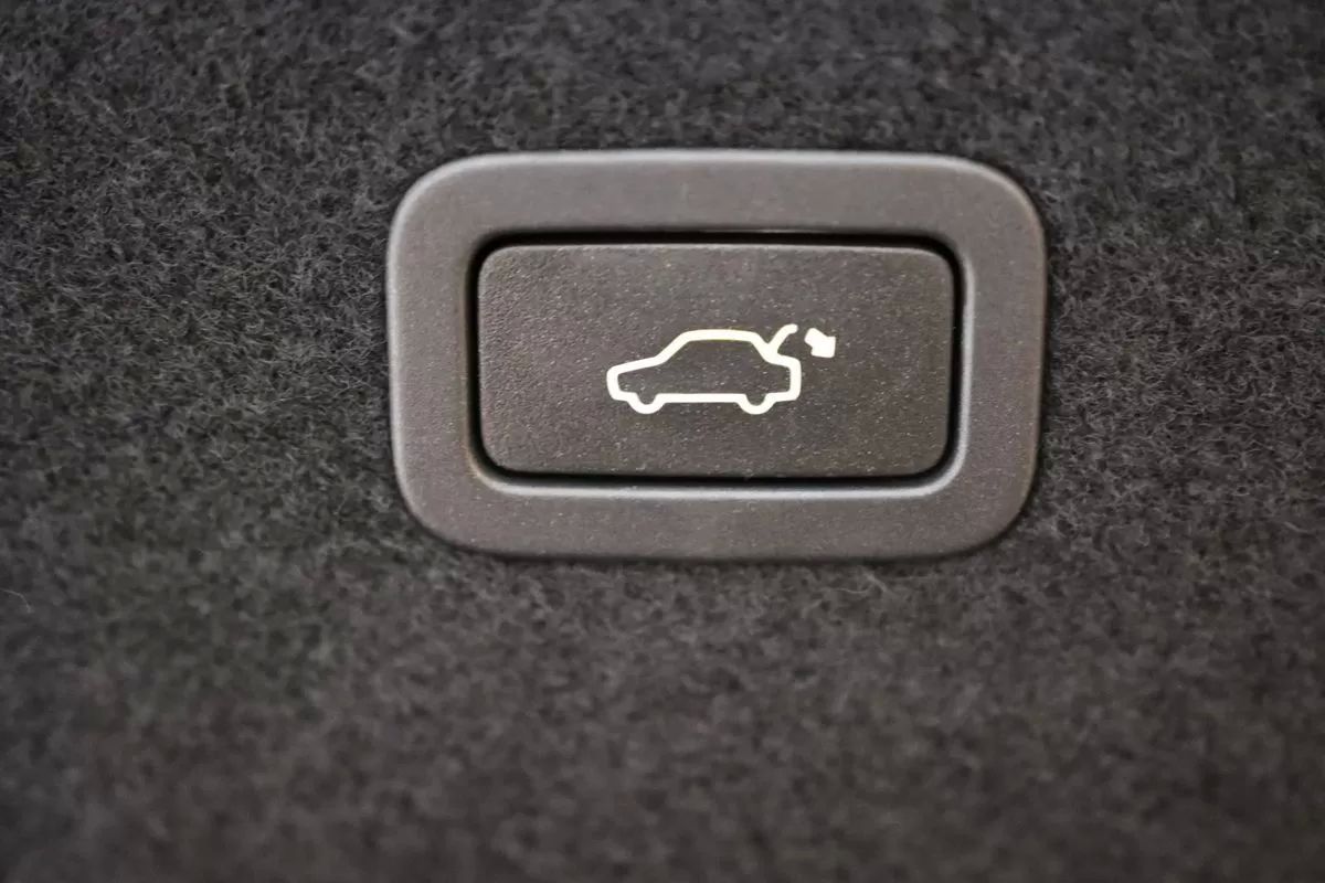 jaguar-xf-2016-diesel-1999cc