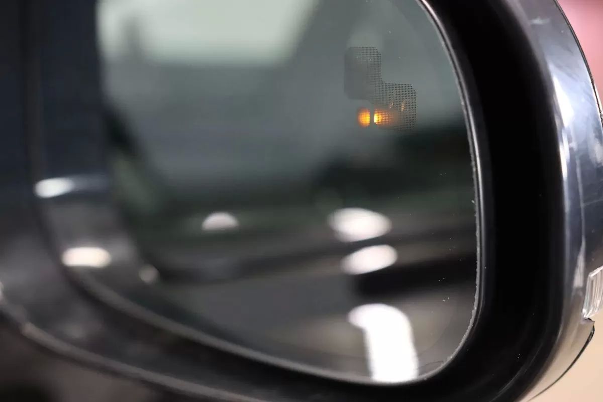 jaguar-xf-2016-diesel-1999cc