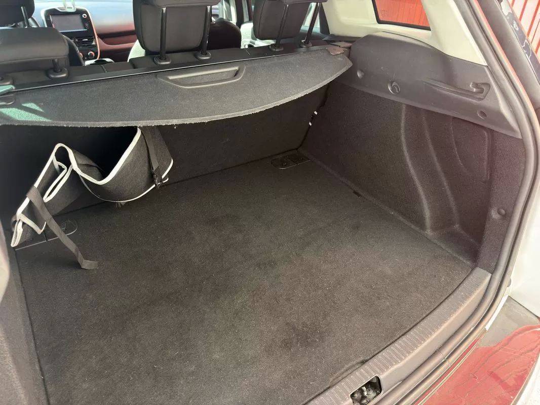 renault-clio-sport-tourer-2016-diesel-1461cc