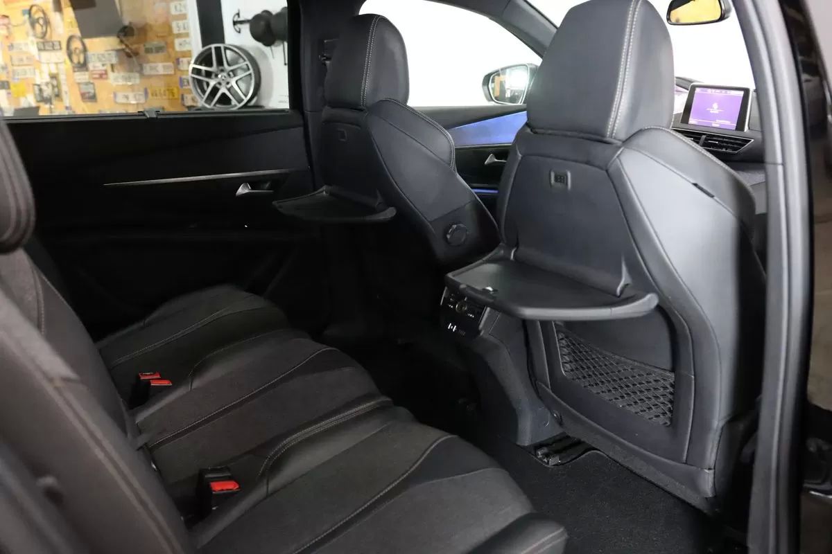 peugeot-5008-2020-diesel-1499cc