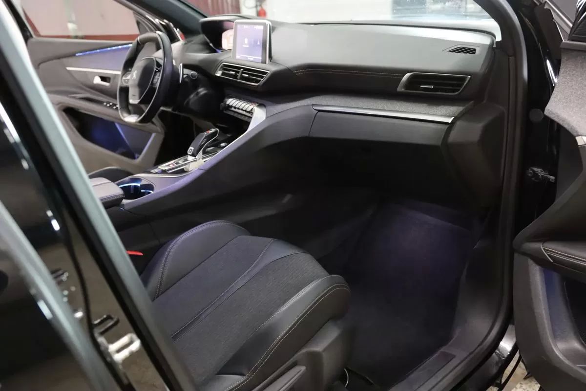peugeot-5008-2020-diesel-1499cc