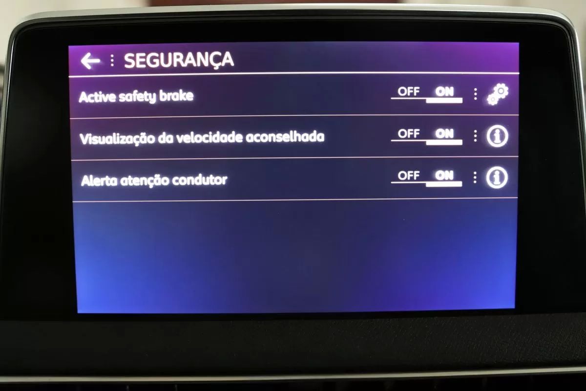 peugeot-5008-2020-diesel-1499cc
