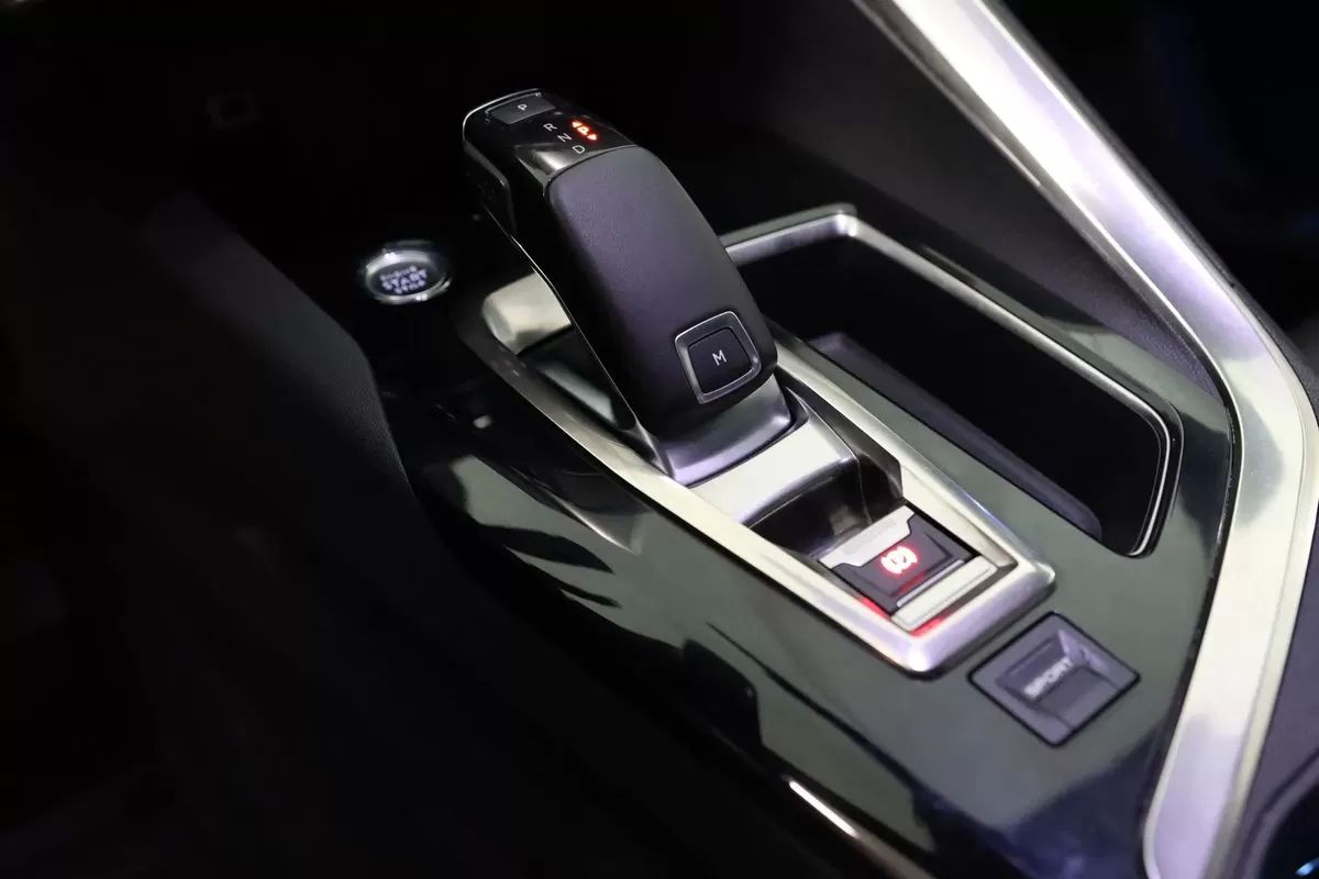 peugeot-5008-2020-diesel-1499cc