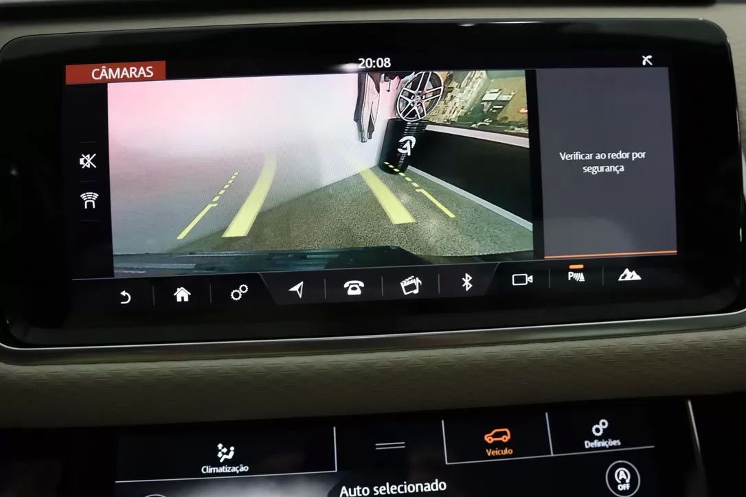 land-rover-range-rover-velar-2017-diesel-1999cc