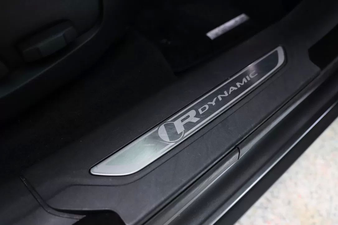 land-rover-range-rover-velar-2017-diesel-1999cc