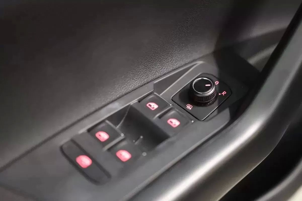 volkswagen-polo-2018-diesel-1598cc