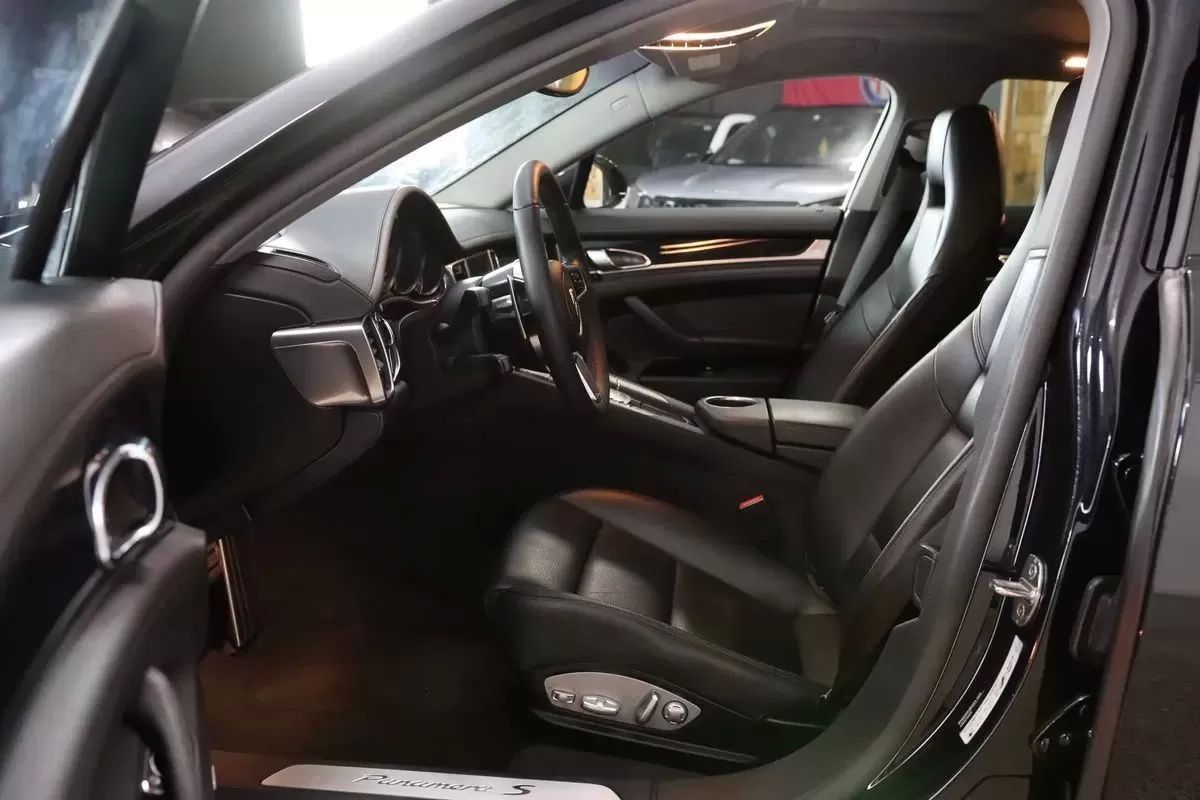 porsche-panamera-2016-hibrido-2995cc