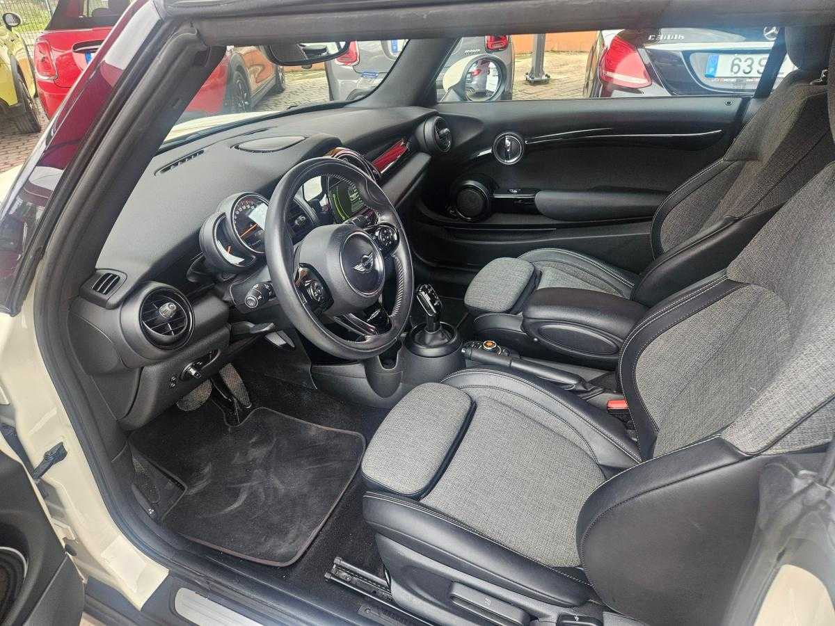mini-cooper-2018-diesel-1496cc