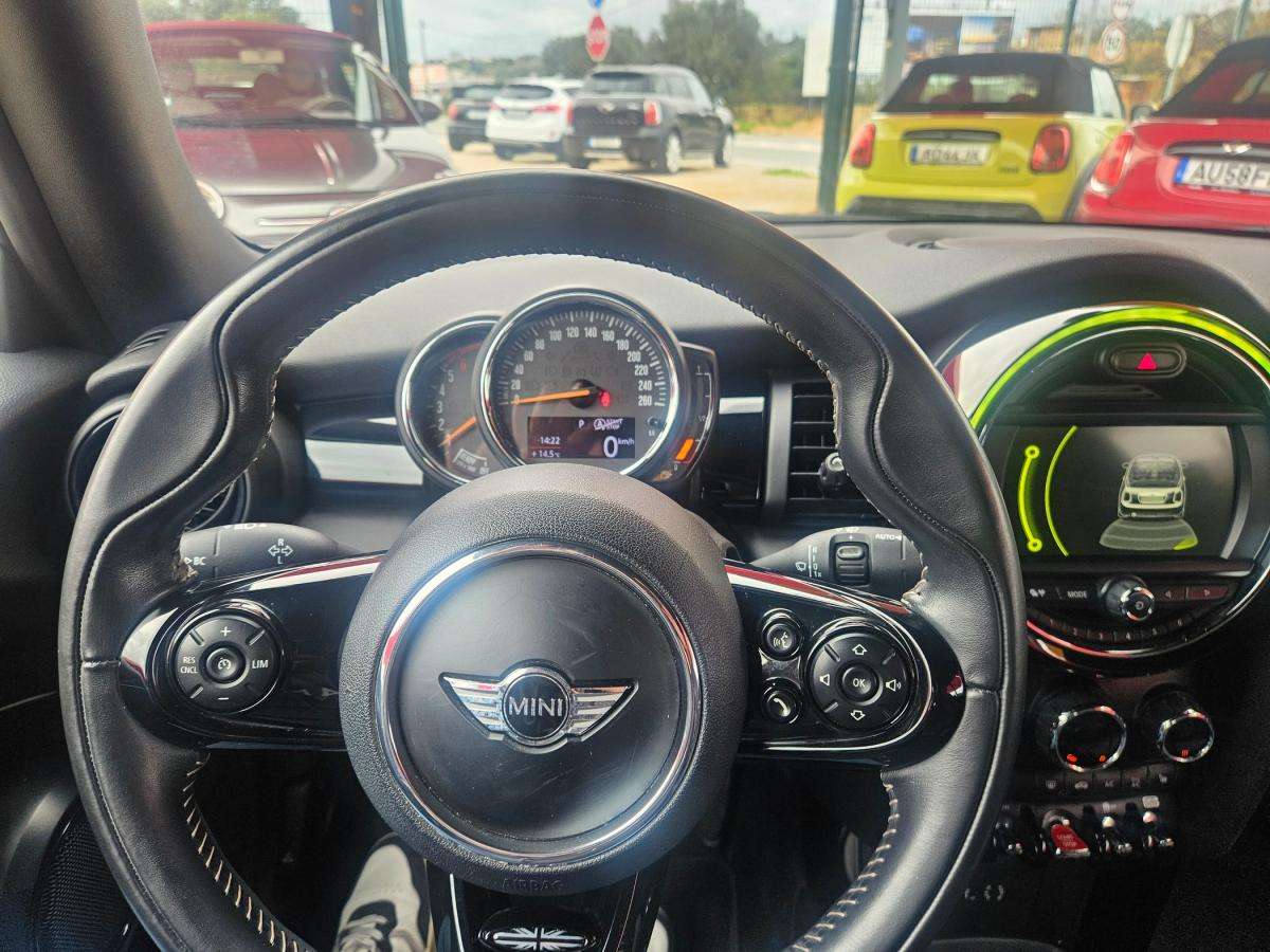 mini-cooper-2018-diesel-1496cc