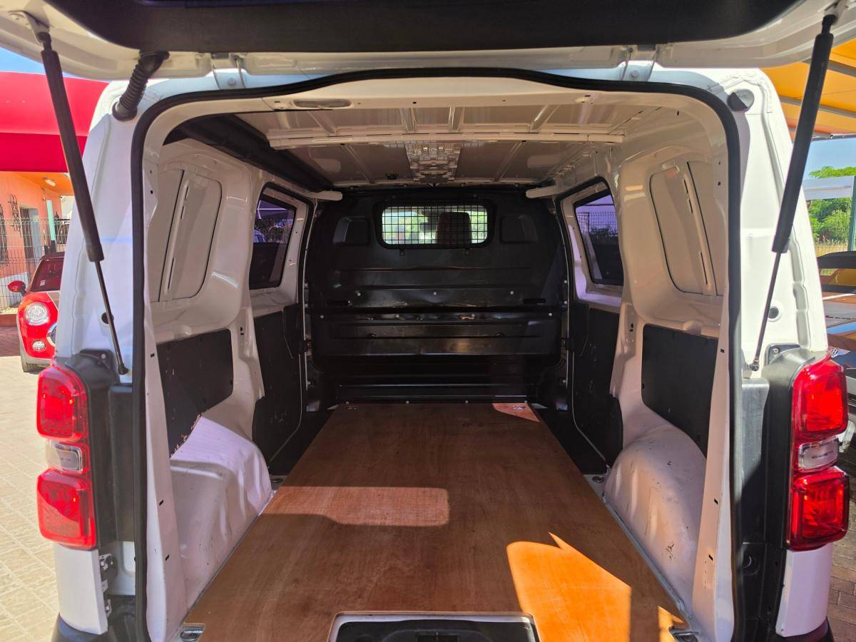 citroen-jumpy-2019-diesel-1997cc