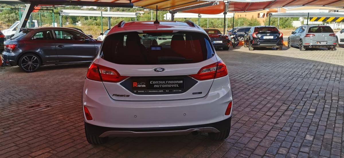 ford-fiesta-2021-hibrido-a-gasolina-999cc