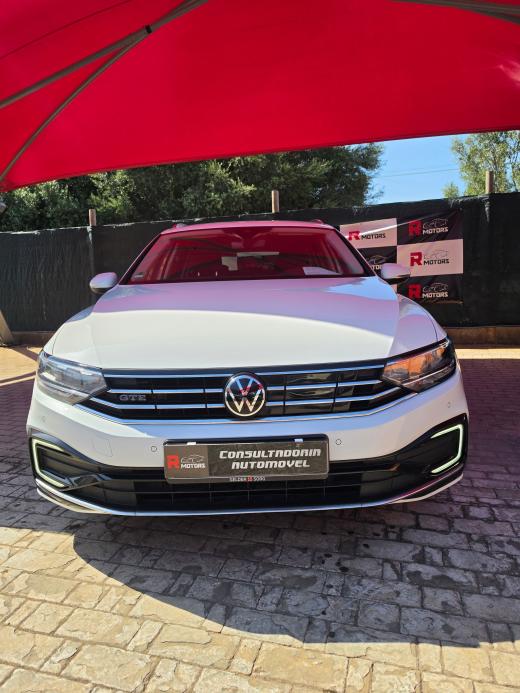 volkswagen-passat-variant-2021-hibrido-a-gasolina-1395cc