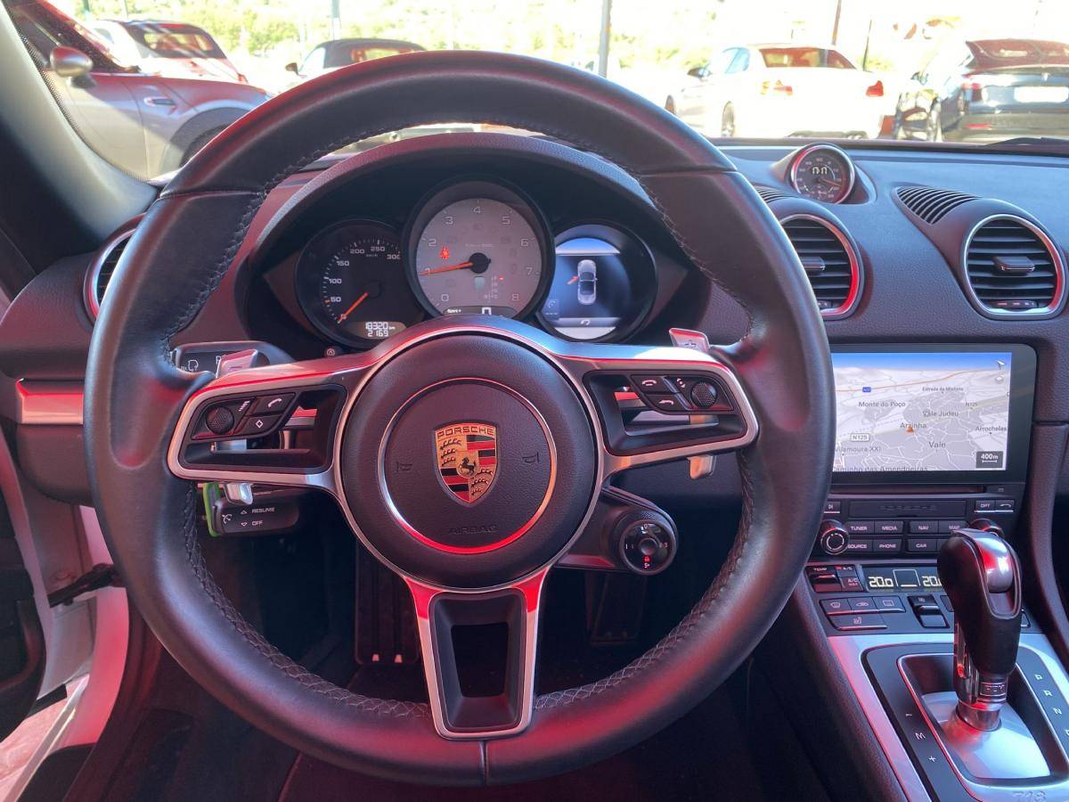 porsche-718-2017-gasolina-2500cc