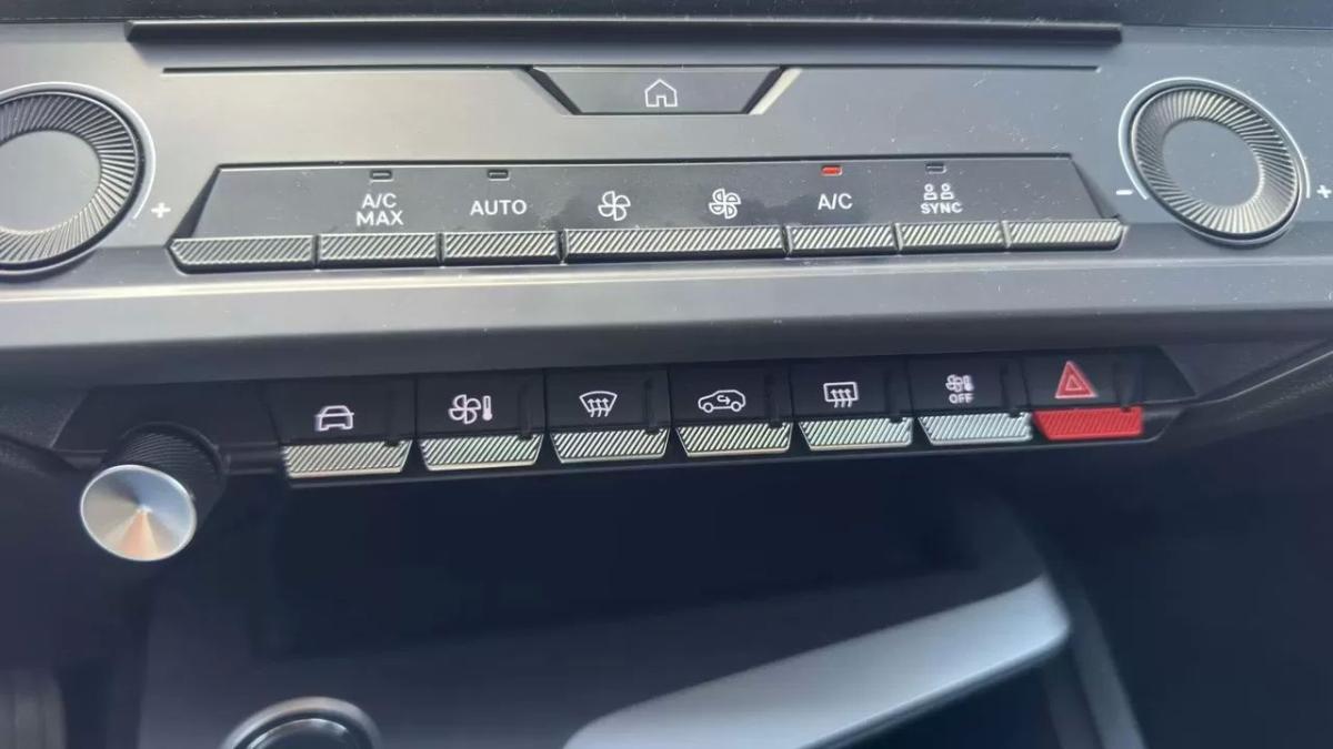 peugeot-308-2025-gasolina-1199cc