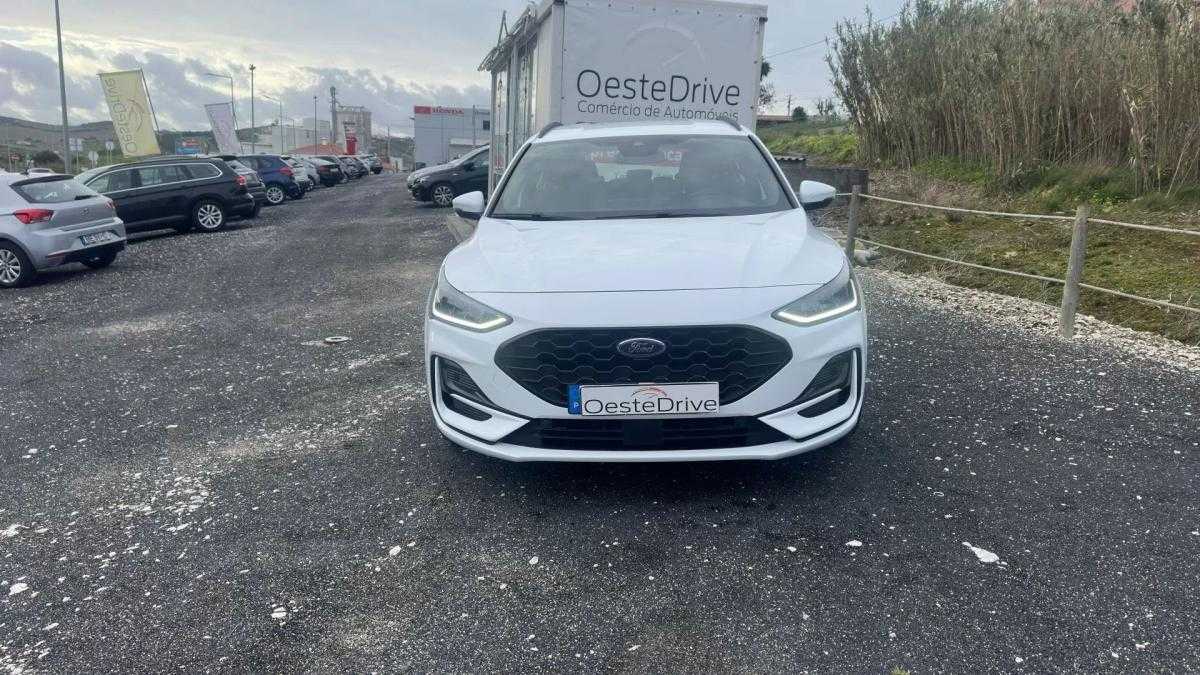 ford-focus-sw-2023-diesel-1499cc