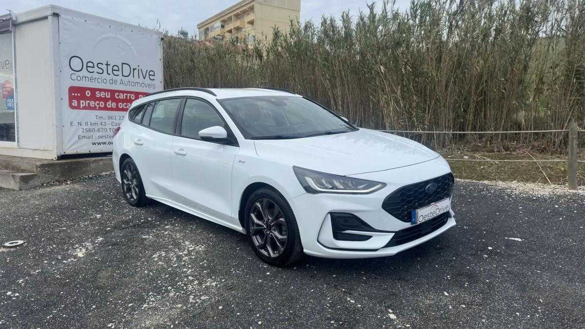 ford-focus-sw-2023-diesel-1499cc