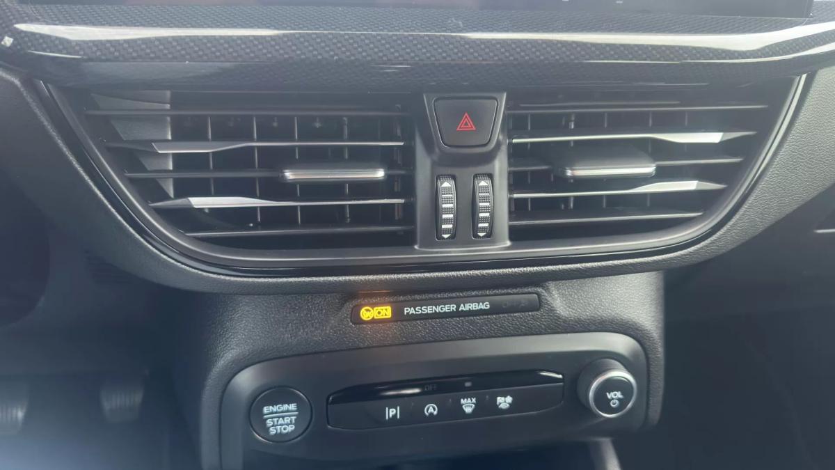 ford-focus-sw-2023-diesel-1499cc