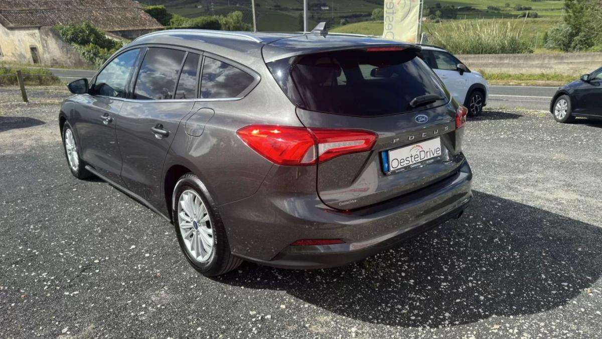ford-focus-sw-2020-diesel-1499cc