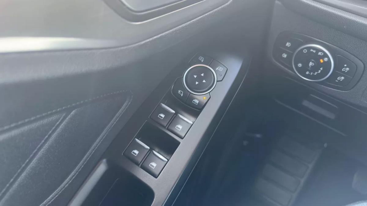 ford-focus-sw-2020-diesel-1499cc