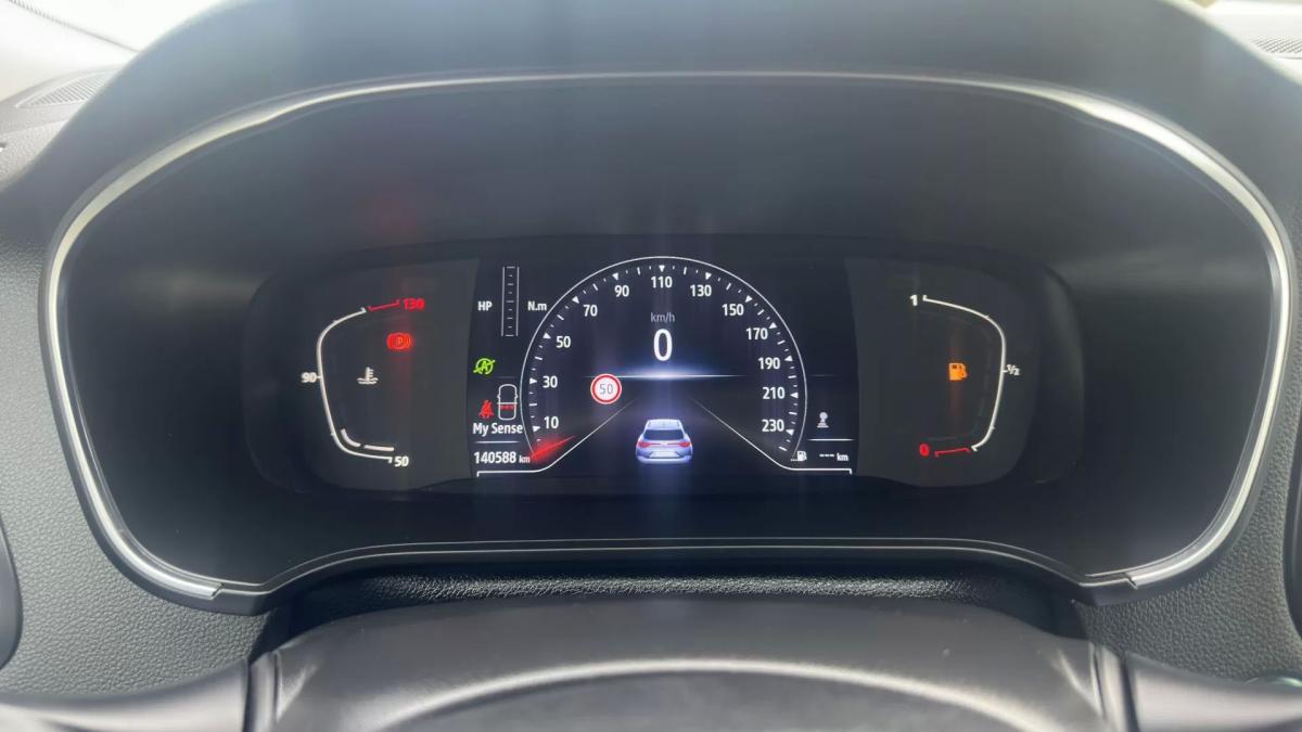 renault-megane-sport-tourer-2021-diesel-1461cc