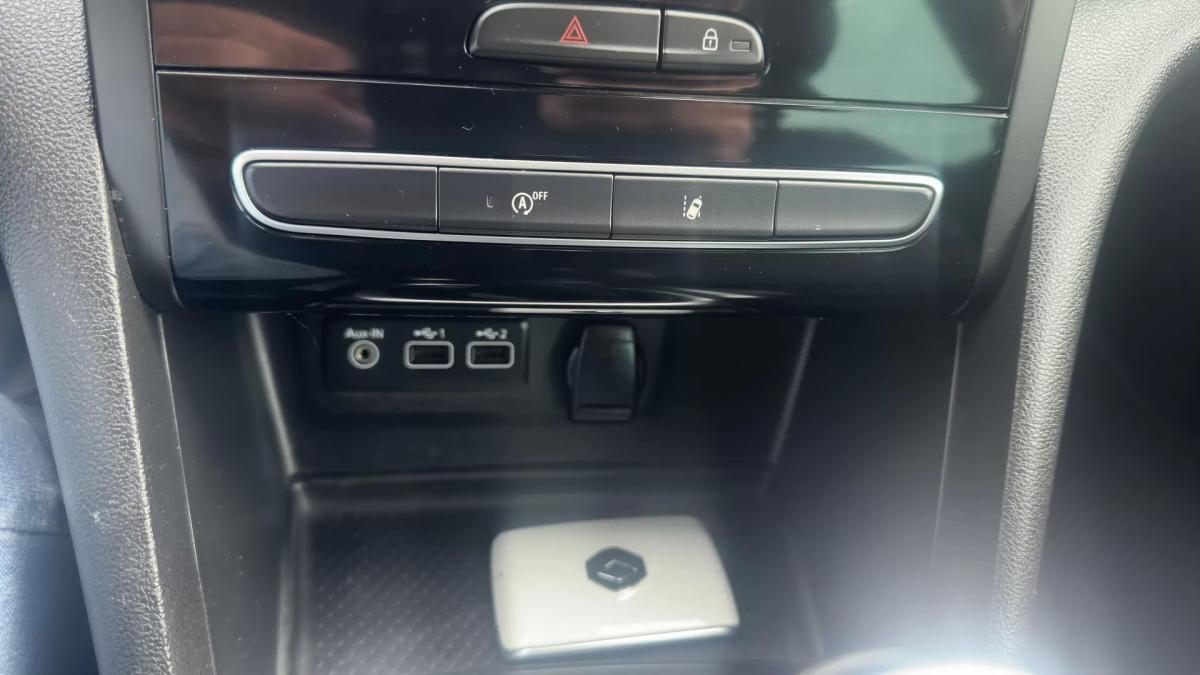 renault-megane-sport-tourer-2021-diesel-1461cc
