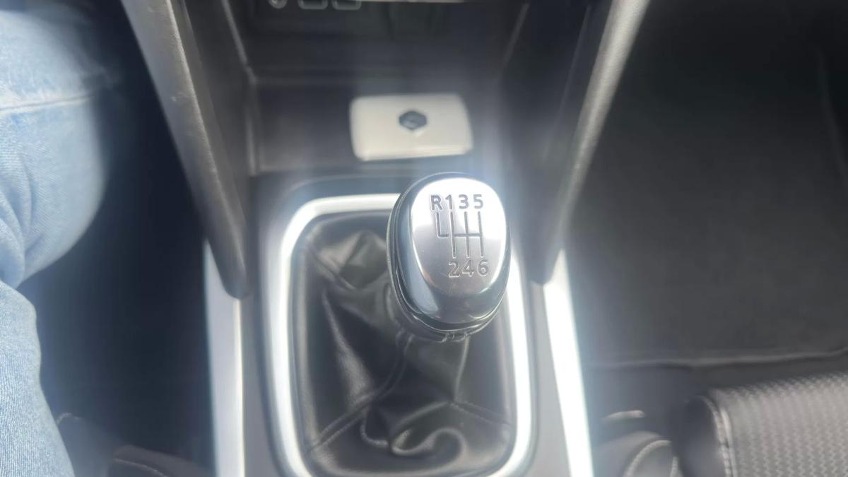 renault-megane-sport-tourer-2021-diesel-1461cc
