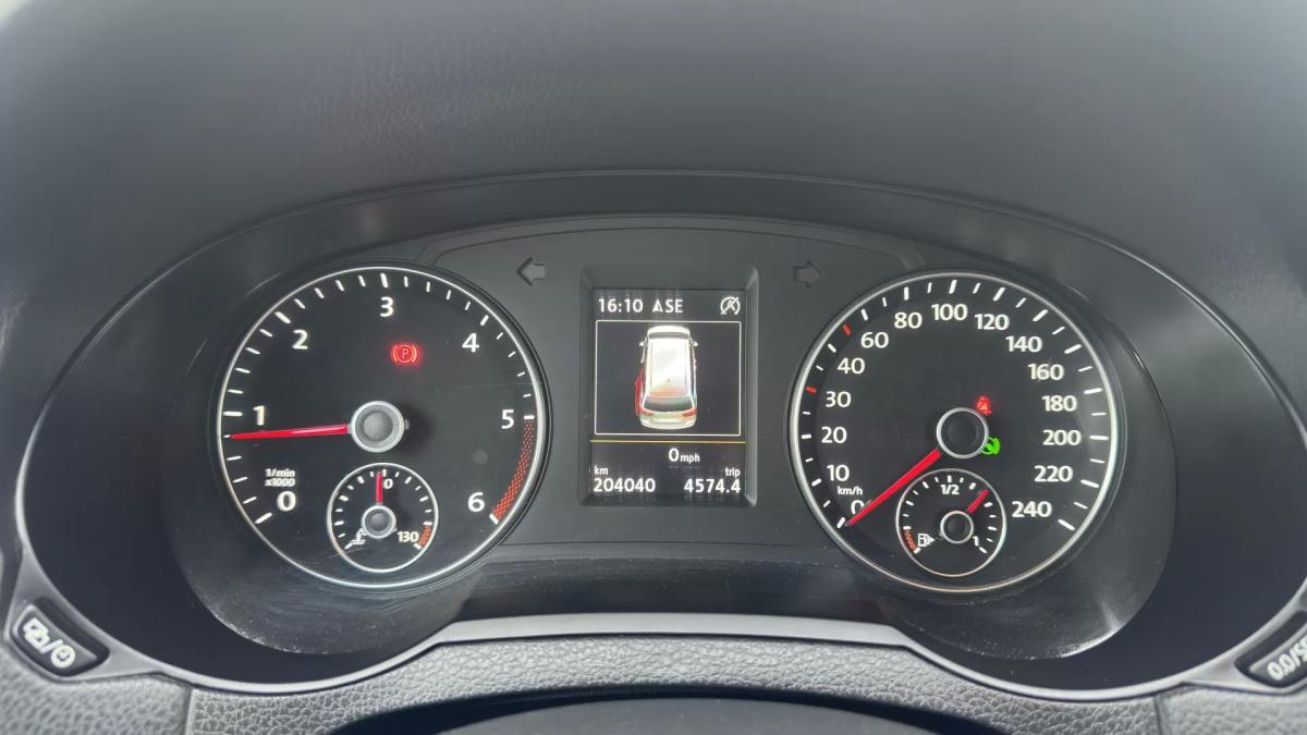 seat-alhambra-2016-diesel-1968cc