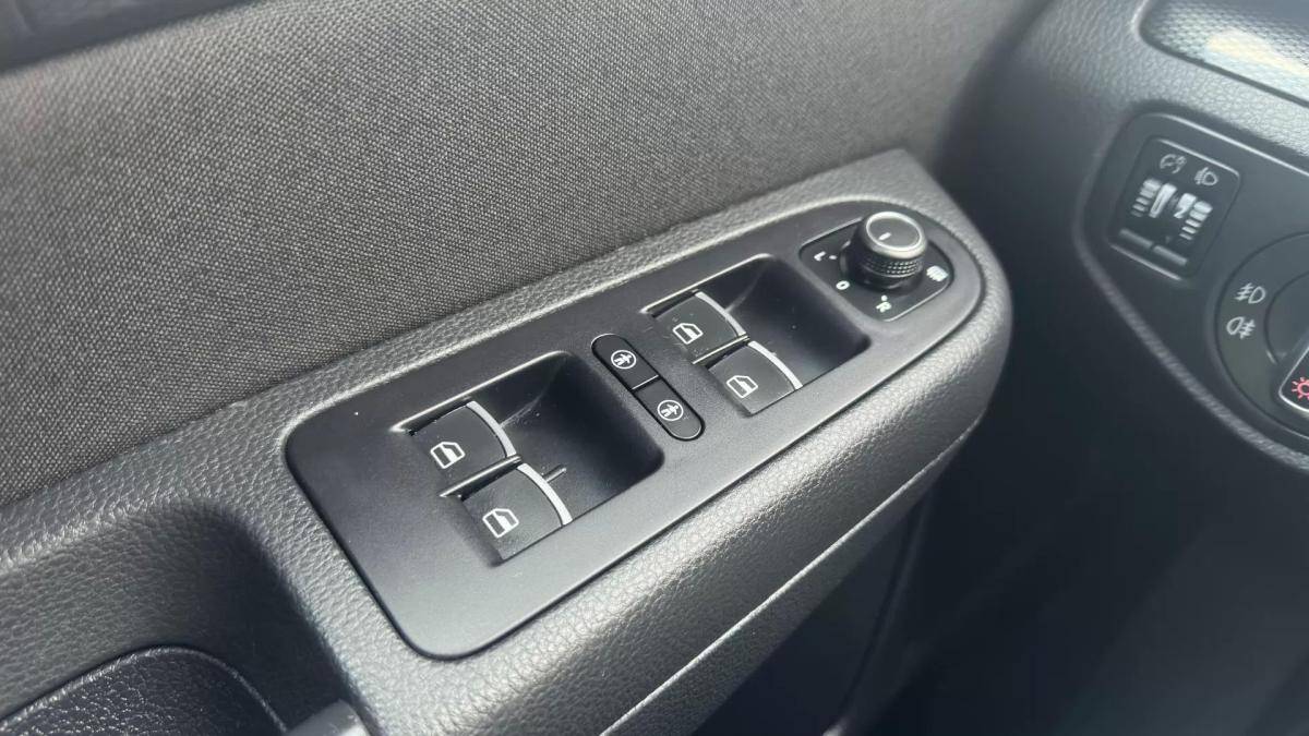 seat-alhambra-2016-diesel-1968cc