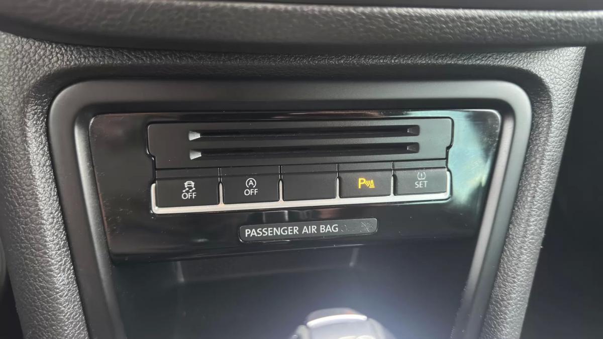 seat-alhambra-2016-diesel-1968cc