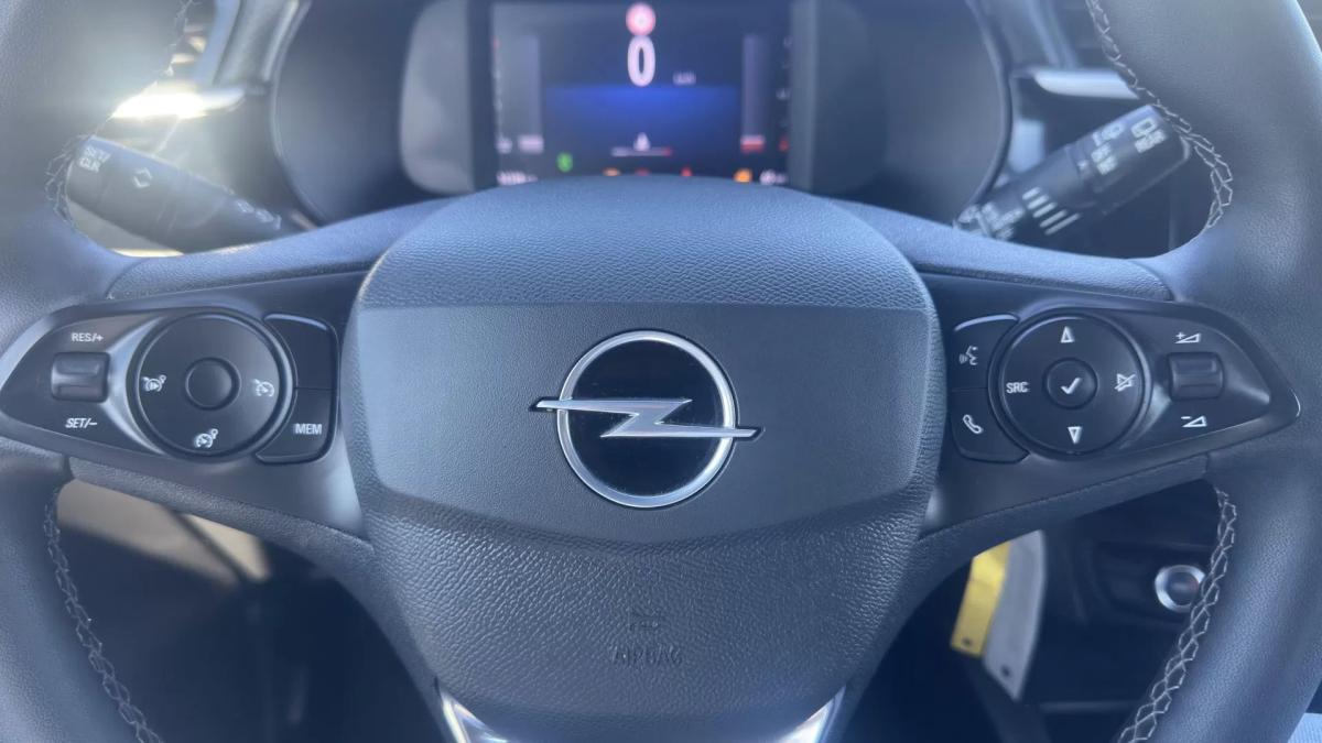 opel-corsa-2024-gasolina-1199cc