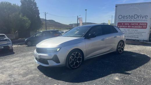 opel-astra-2024-hibrido-1598cc