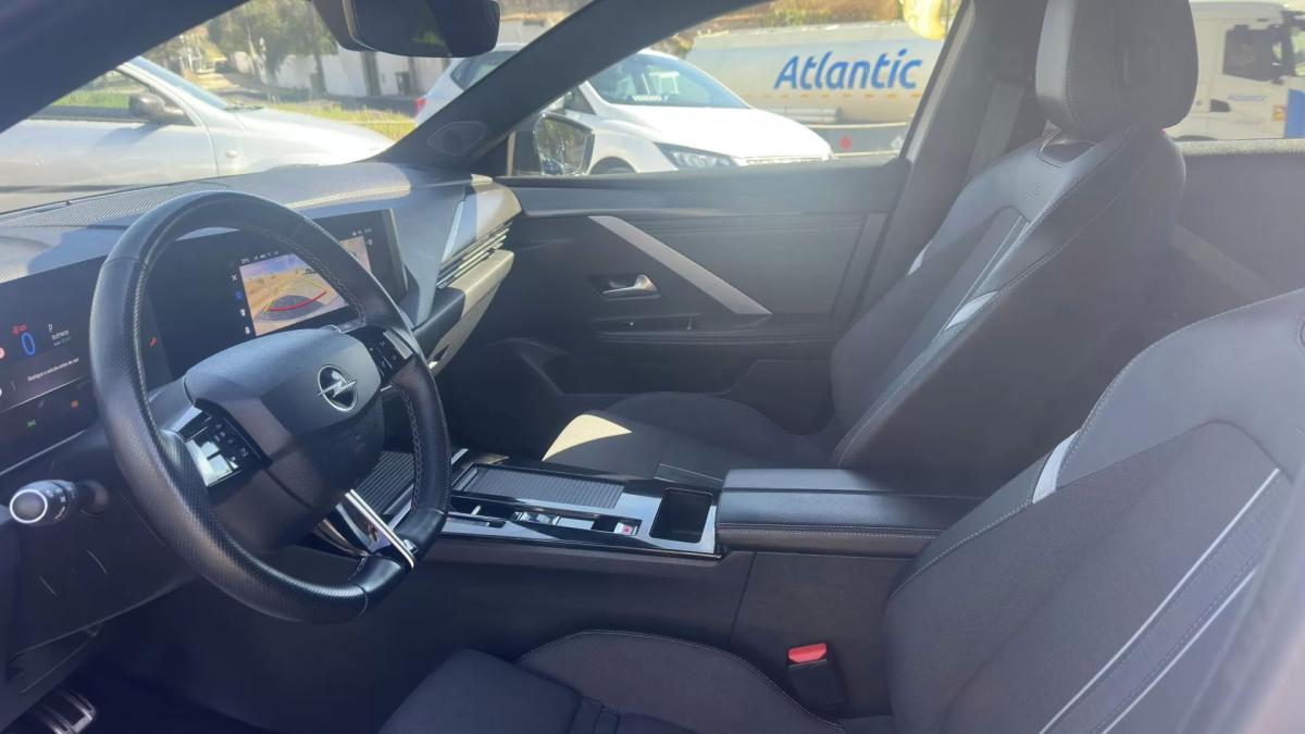 opel-astra-2024-hibrido-1598cc