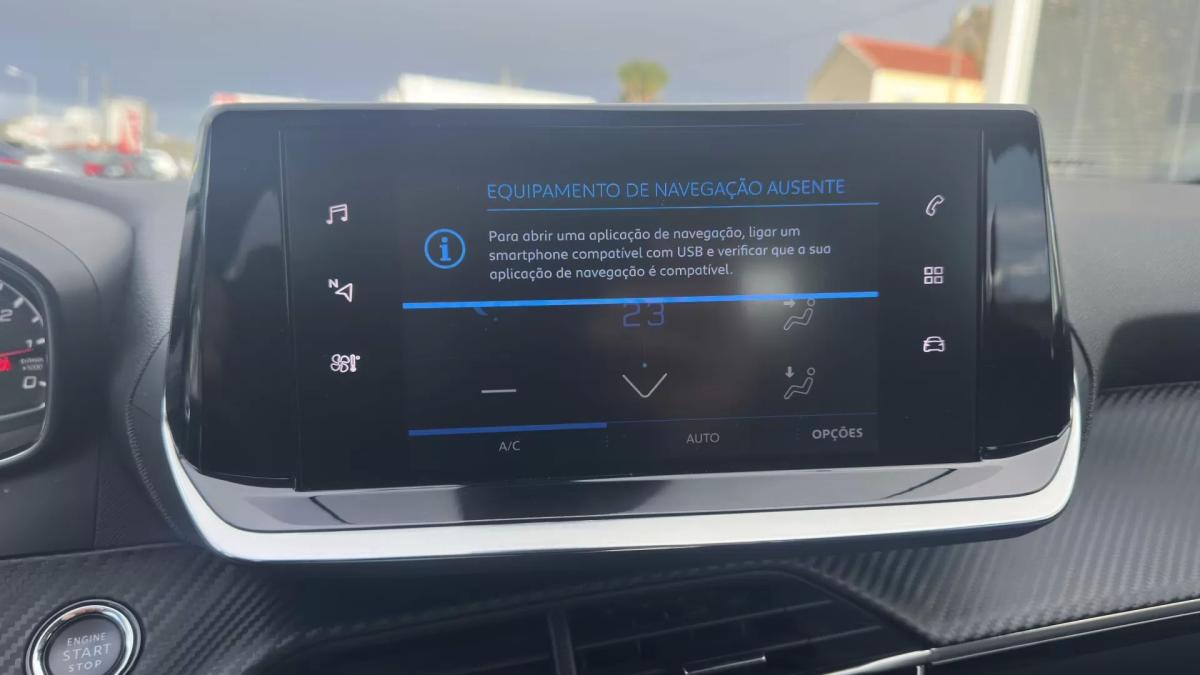 peugeot-2008-2022-diesel-1499cc