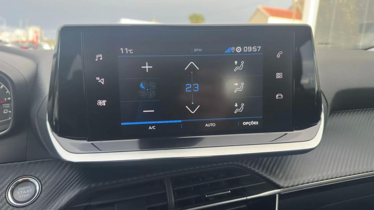 peugeot-2008-2022-diesel-1499cc
