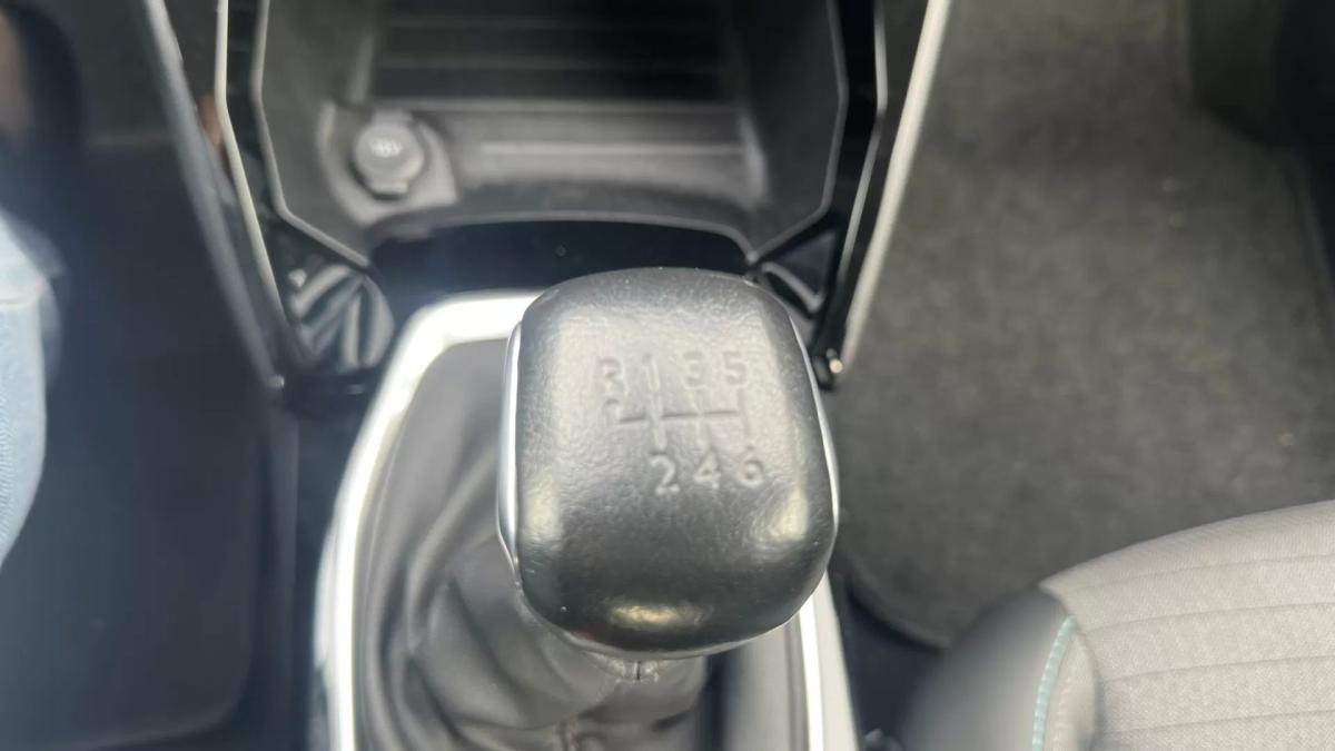 peugeot-2008-2022-diesel-1499cc