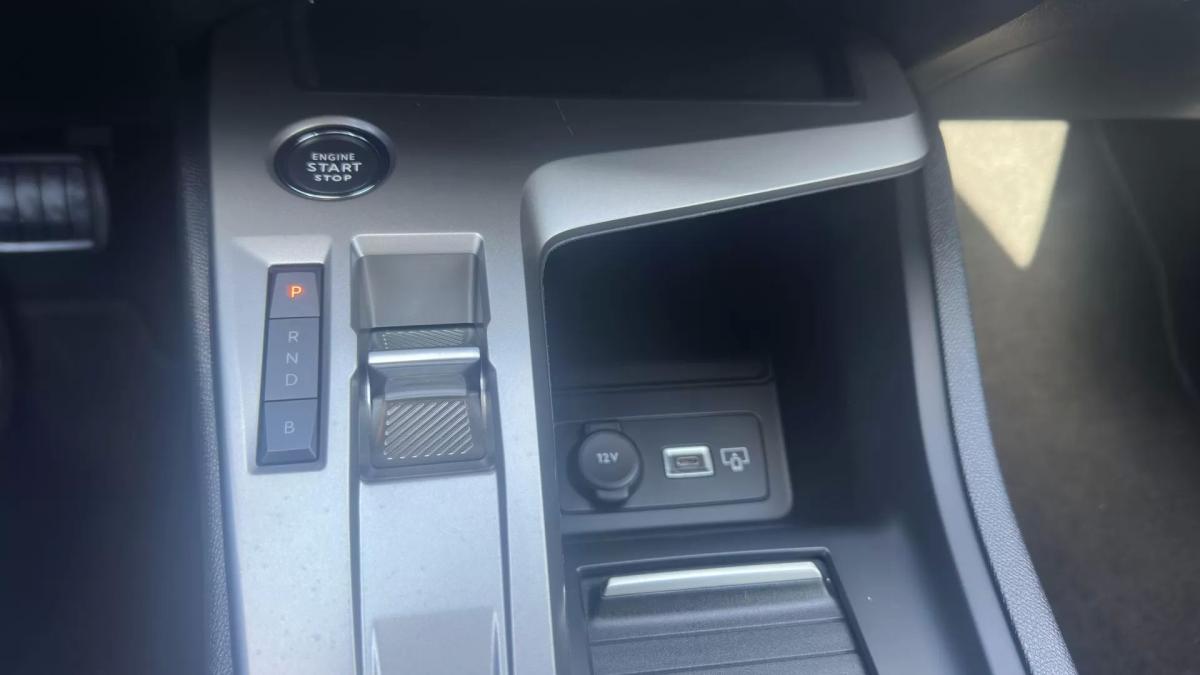 peugeot-e-308-2025-eletrico-0cc