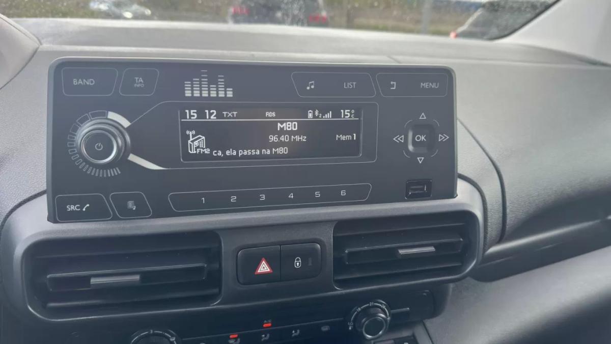 peugeot-partner-2022-diesel-1500cc