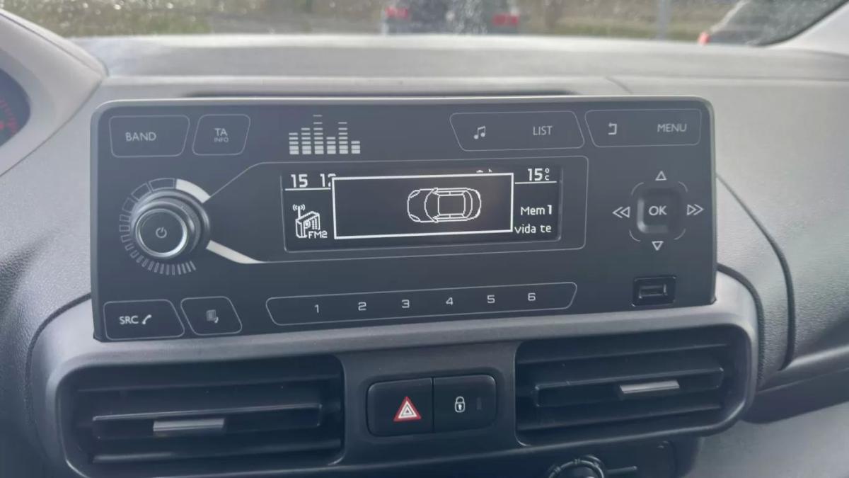 peugeot-partner-2022-diesel-1500cc