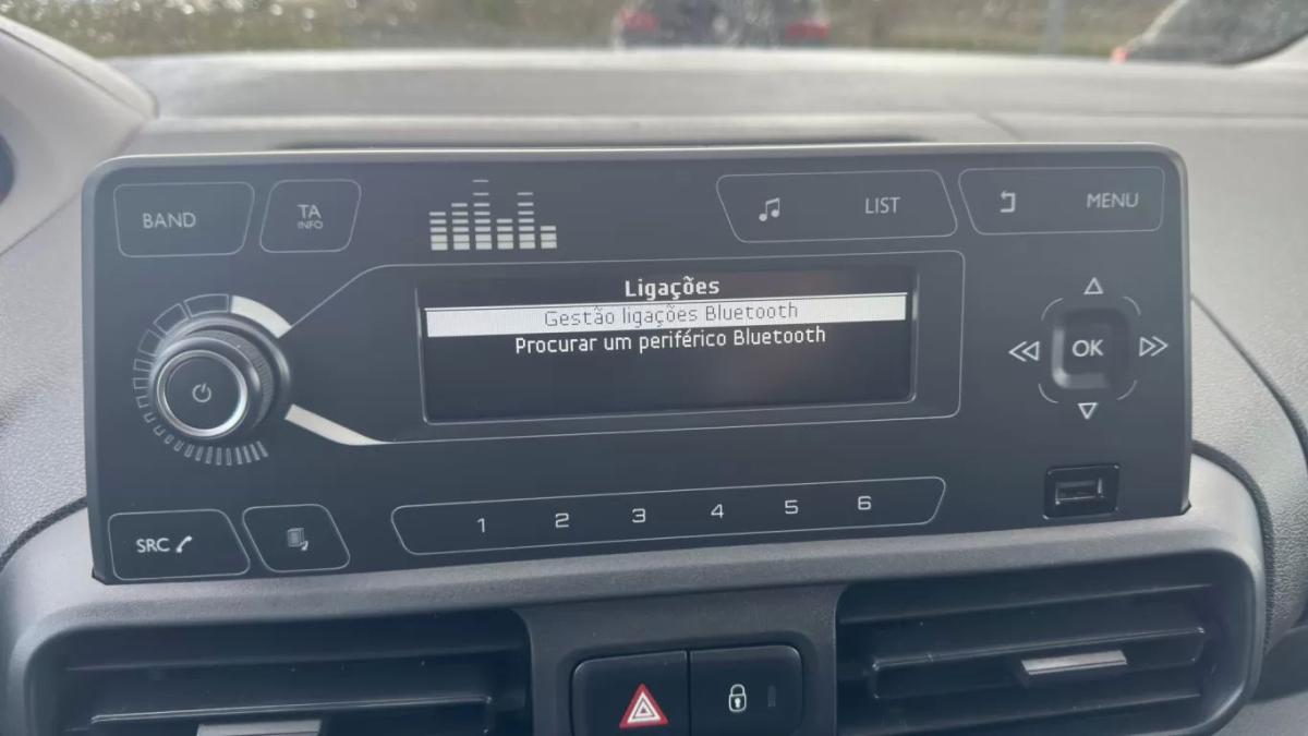 peugeot-partner-2022-diesel-1500cc
