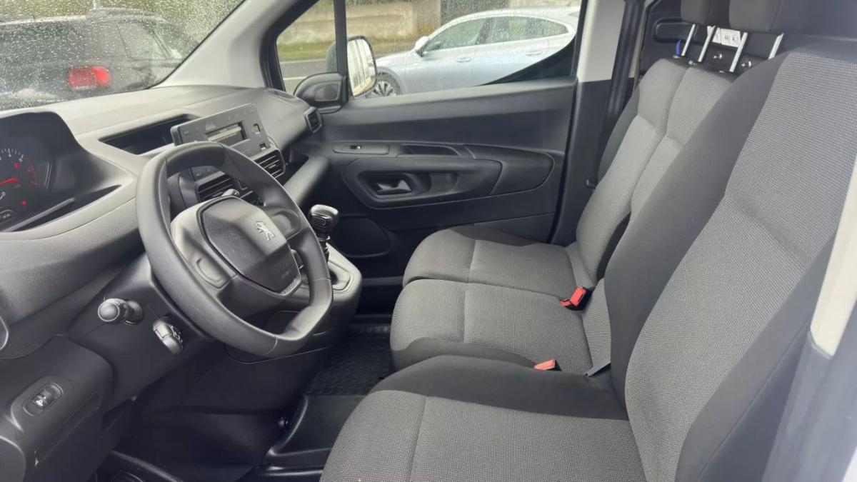 peugeot-partner-2022-diesel-1500cc