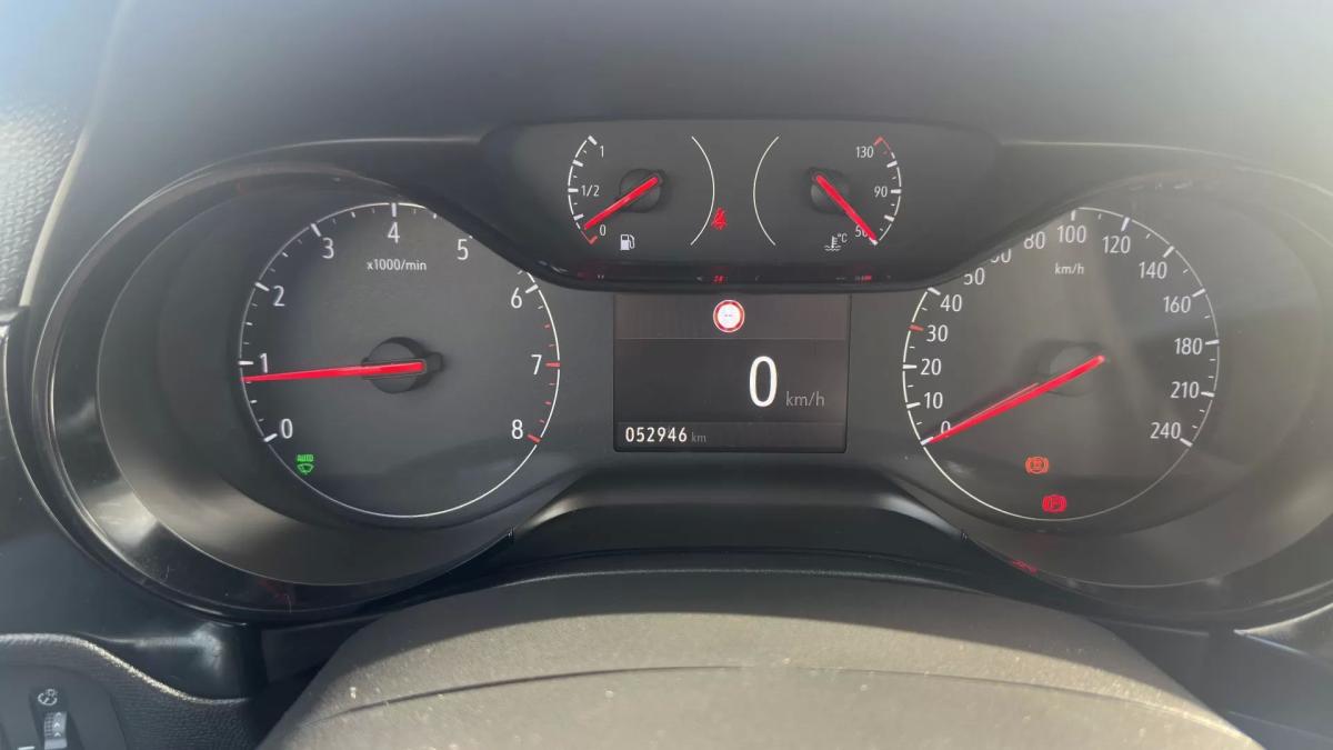 opel-corsa-2023-gasolina-1199cc
