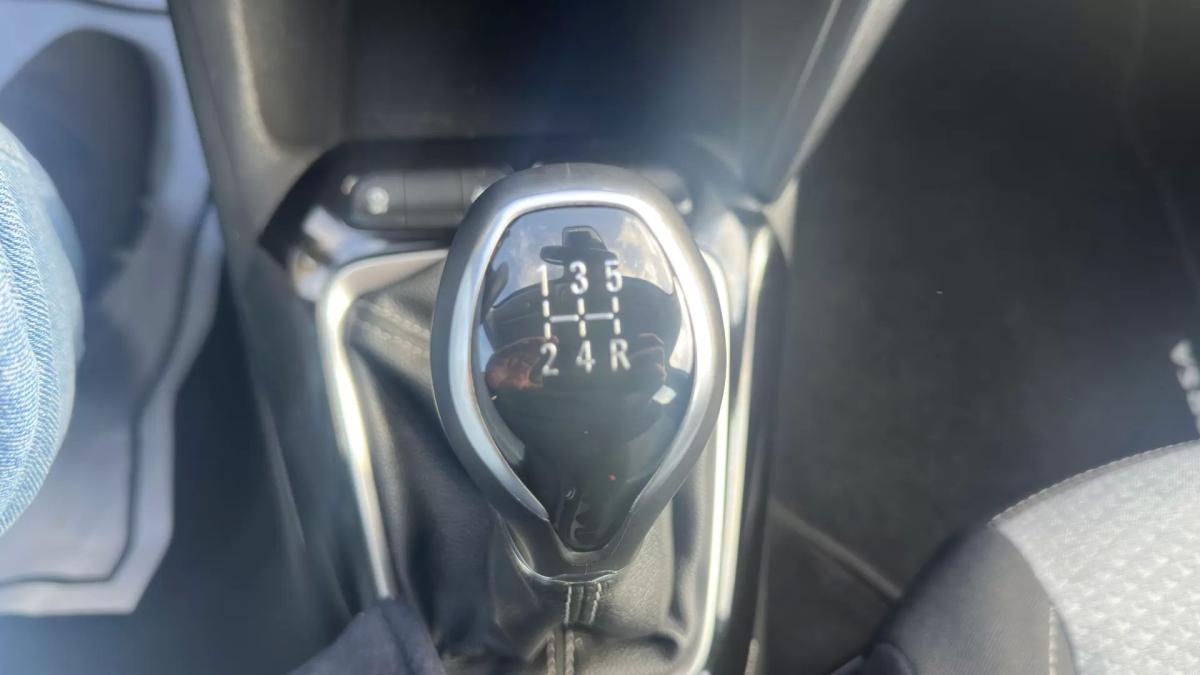 opel-corsa-2023-gasolina-1199cc