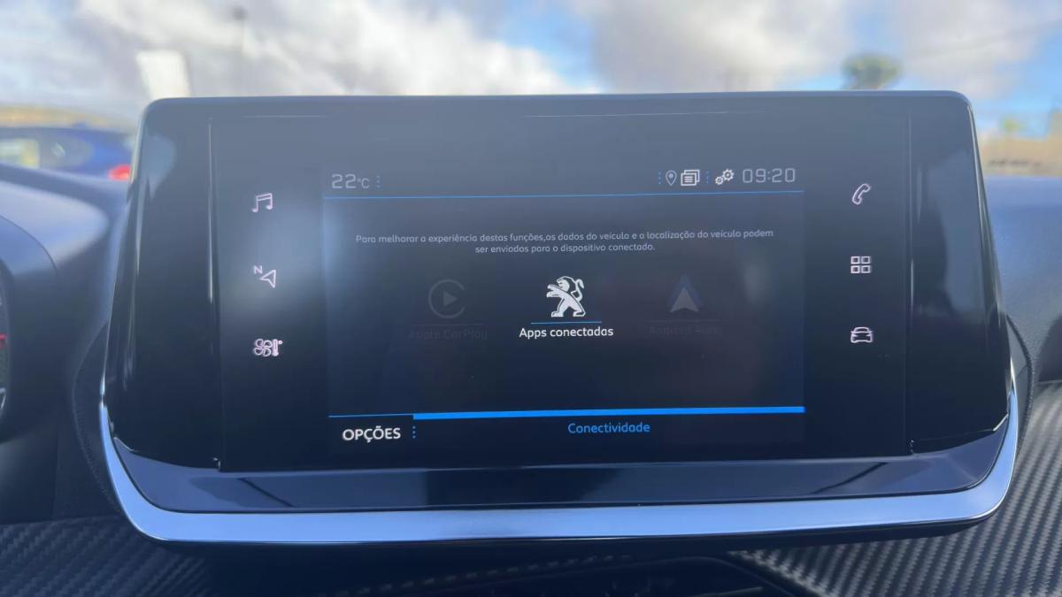peugeot-2008-2023-gasolina-1199cc