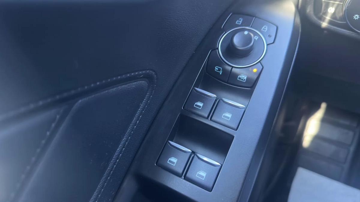 ford-focus-sw-2023-gasolina-998cc