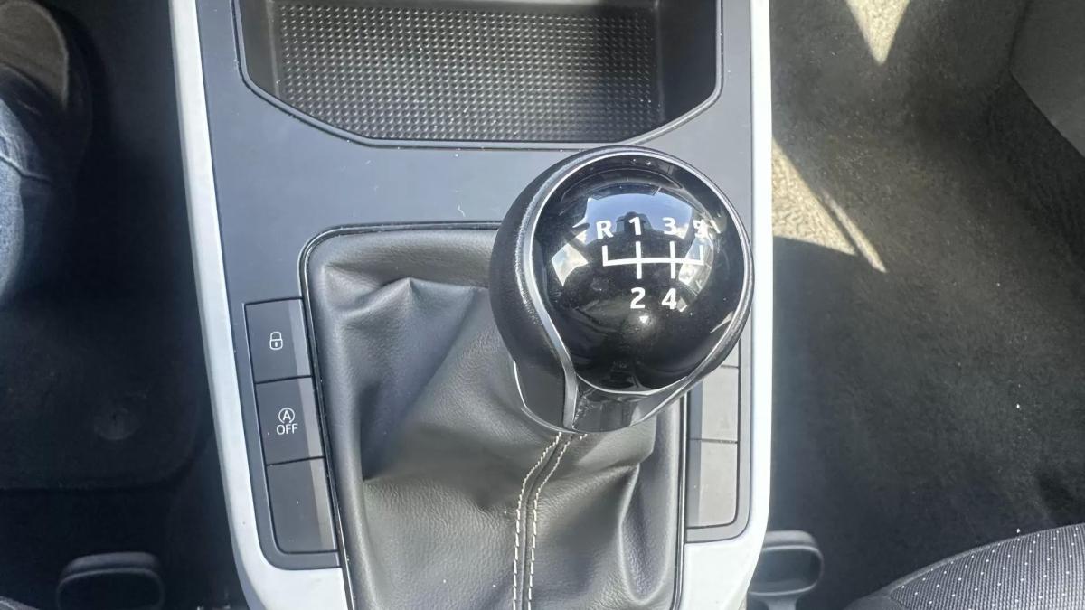 seat-arona-2024-gasolina-999cc