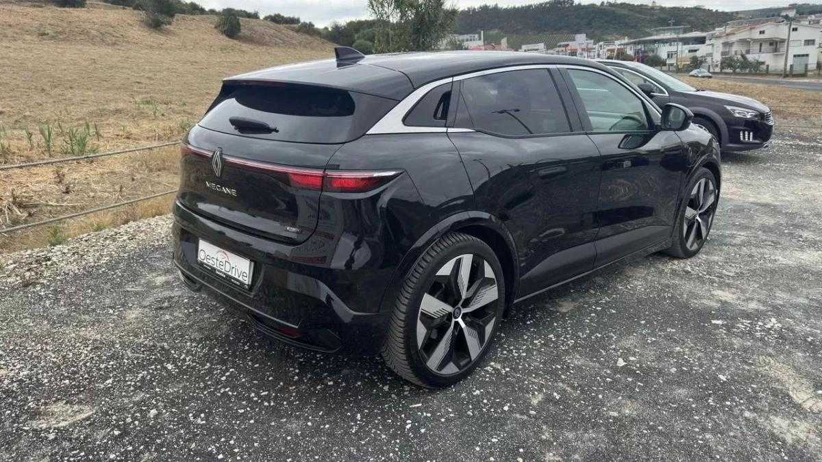 renault-megane-e-tech-2024-eletrico-0cc