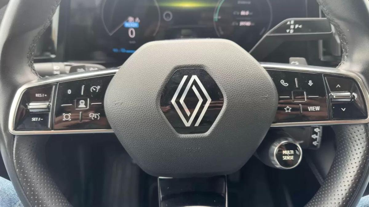 renault-megane-e-tech-2024-eletrico-0cc