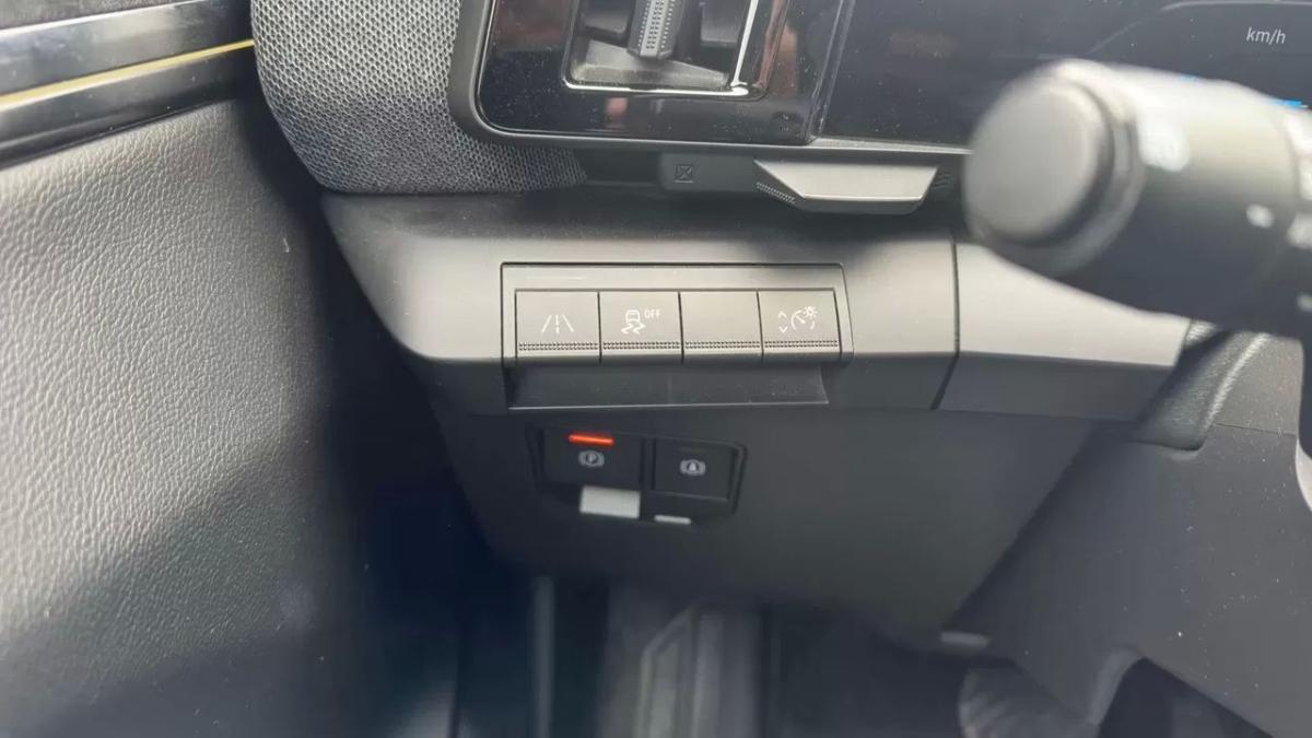 renault-megane-e-tech-2024-eletrico-0cc