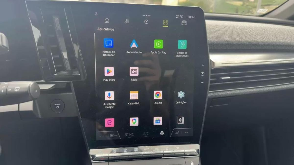 renault-megane-e-tech-2024-eletrico-0cc