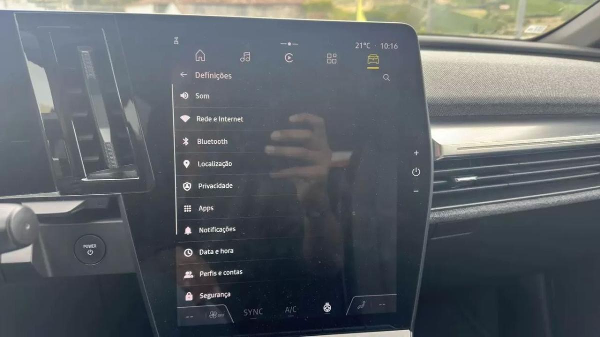 renault-megane-e-tech-2024-eletrico-0cc